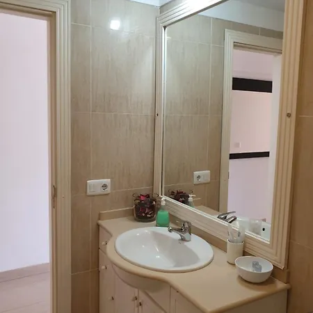 Apartment Comodo Centrico Los Cristianos (Tenerife)