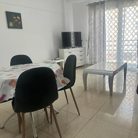 Apartment Comodo Centrico Los Cristianos (Tenerife)